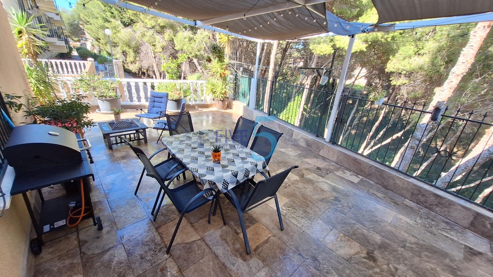 Apartamento de 2 habitaciones en Algorfa en venta con piscina garaje - 215.000 € (Ref: 10175511)