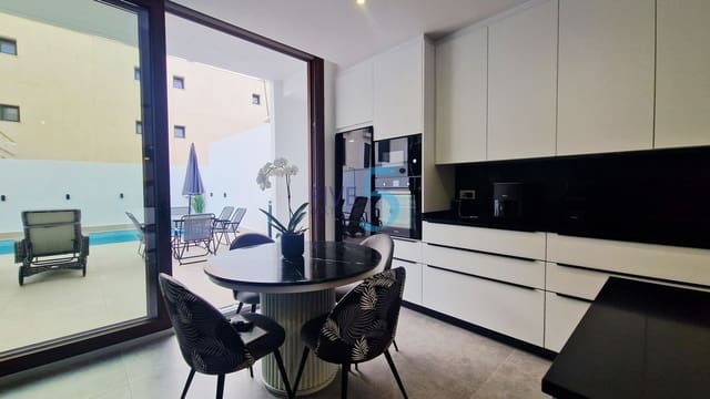 Casa de 3 habitaciones en San Javier en venta con piscina garaje - 395.000 € (Ref: 10175512)