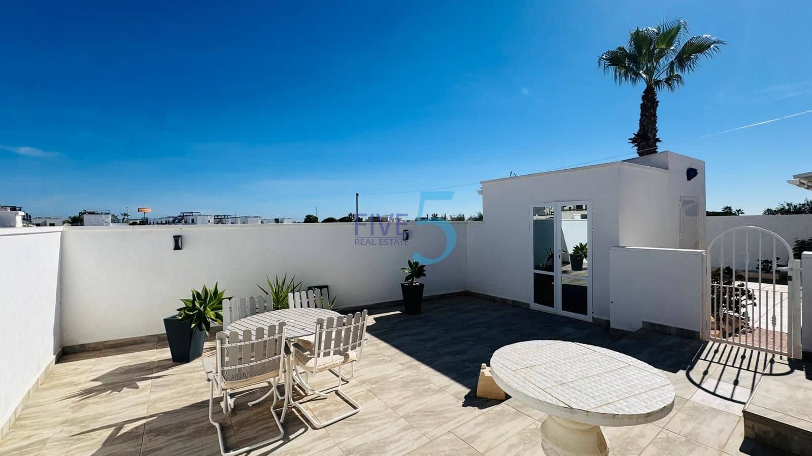 2 soverom Bungalow til salgs i Ciudad Quesada med svømmebasseng garasje - € 199 000 (Ref: 10176165)