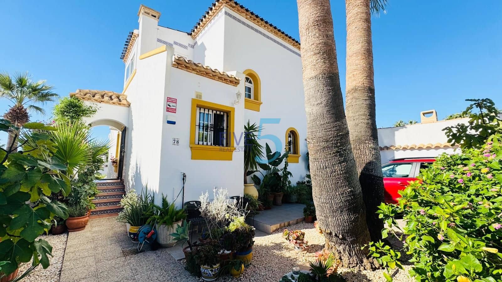 3 bedroom Villa for sale in Los Dolses with pool garage - € 480,000 (Ref: 10179719)