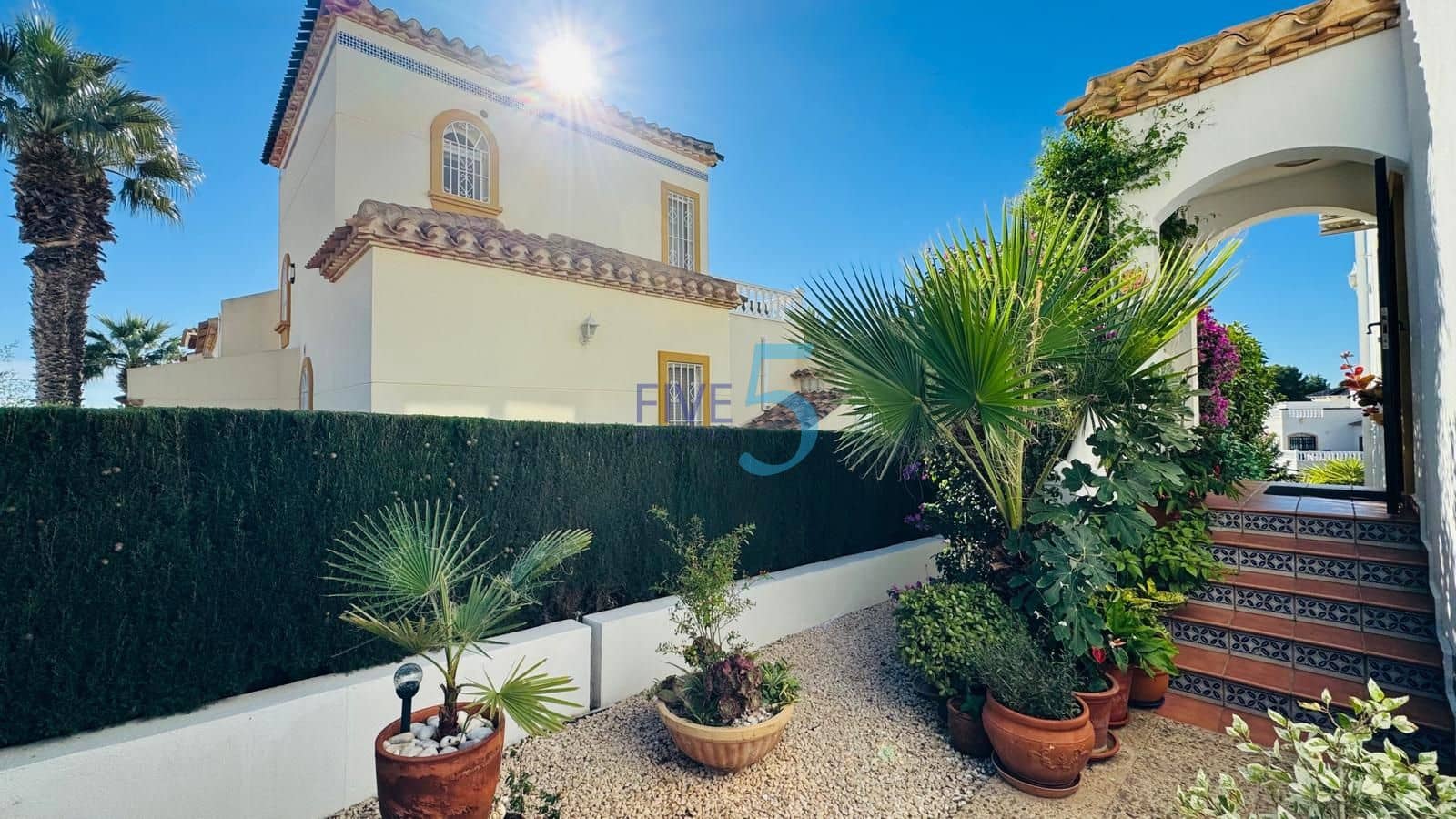 3 bedroom Villa for sale in Los Dolses with pool garage - € 480,000 (Ref: 10179719)