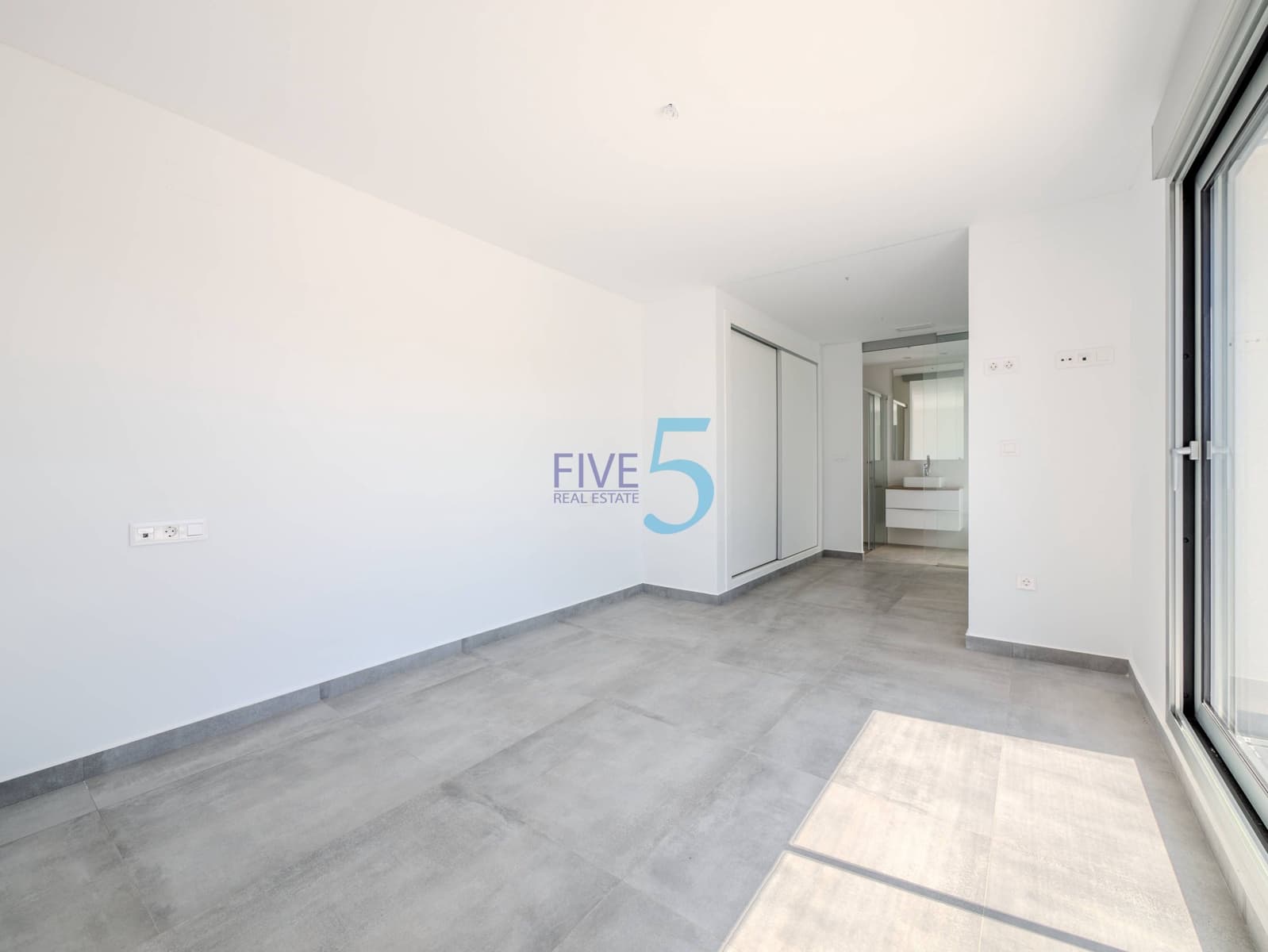 4 bedroom Villa for sale in Algorfa with pool garage - € 690,000 (Ref: 10183290)