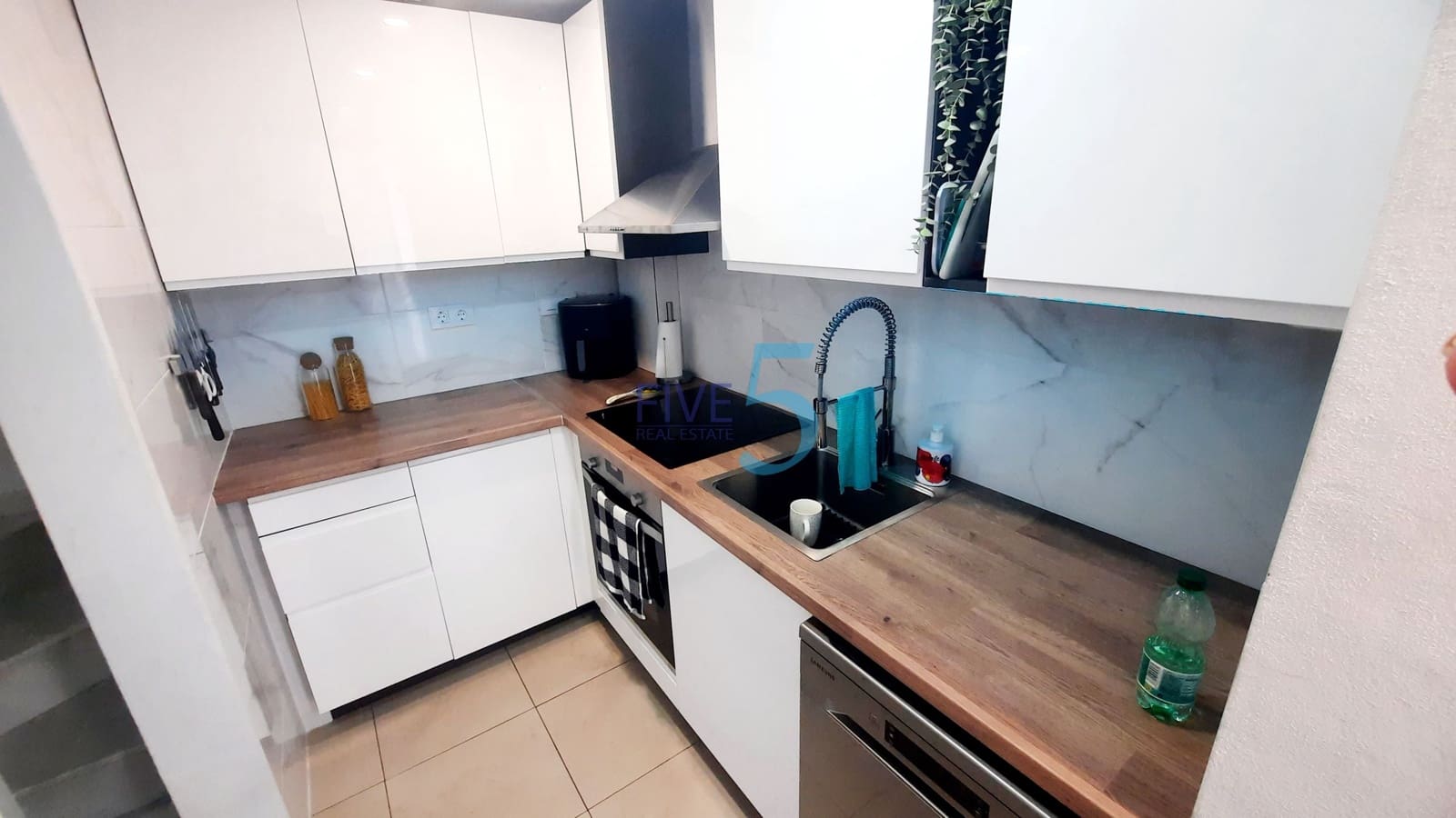 Casa de 2 habitaciones en Balsicas en venta - 130.000 € (Ref: 10185973)