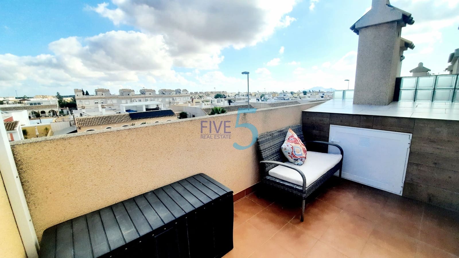 Casa de 2 habitaciones en Balsicas en venta - 130.000 € (Ref: 10185973)