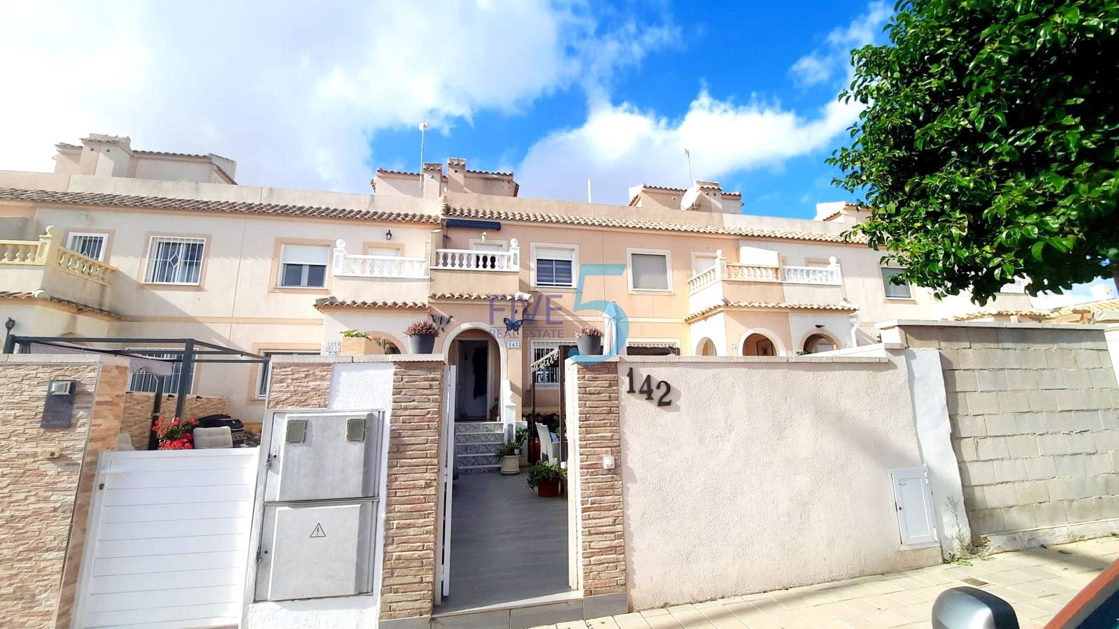 Casa de 2 habitaciones en Balsicas en venta - 130.000 € (Ref: 10185973)