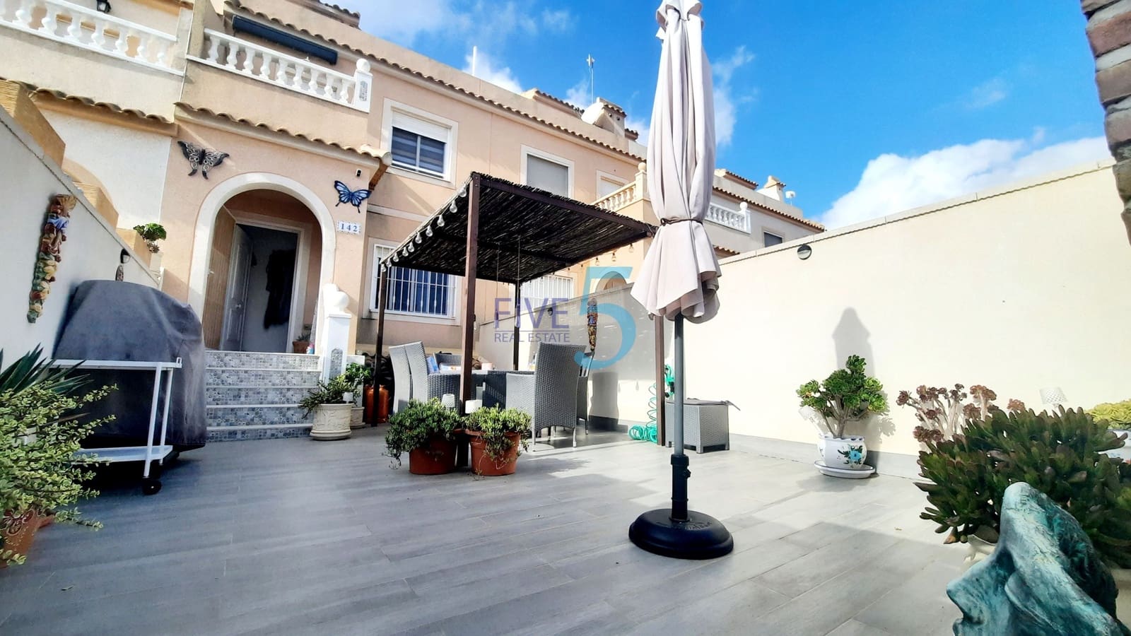 Casa de 2 habitaciones en Balsicas en venta - 130.000 € (Ref: 10185973)