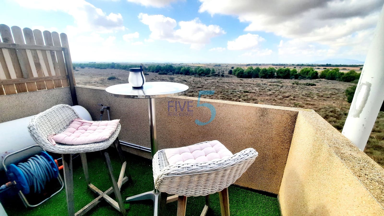 Casa de 2 habitaciones en Balsicas en venta - 130.000 € (Ref: 10185973)
