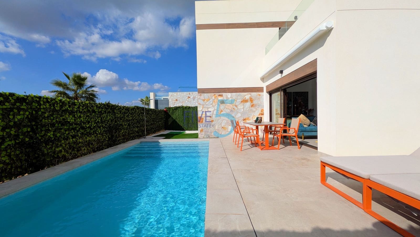 3 bedroom Villa for sale in Algorfa with pool garage - € 610,000 (Ref: 10185974)