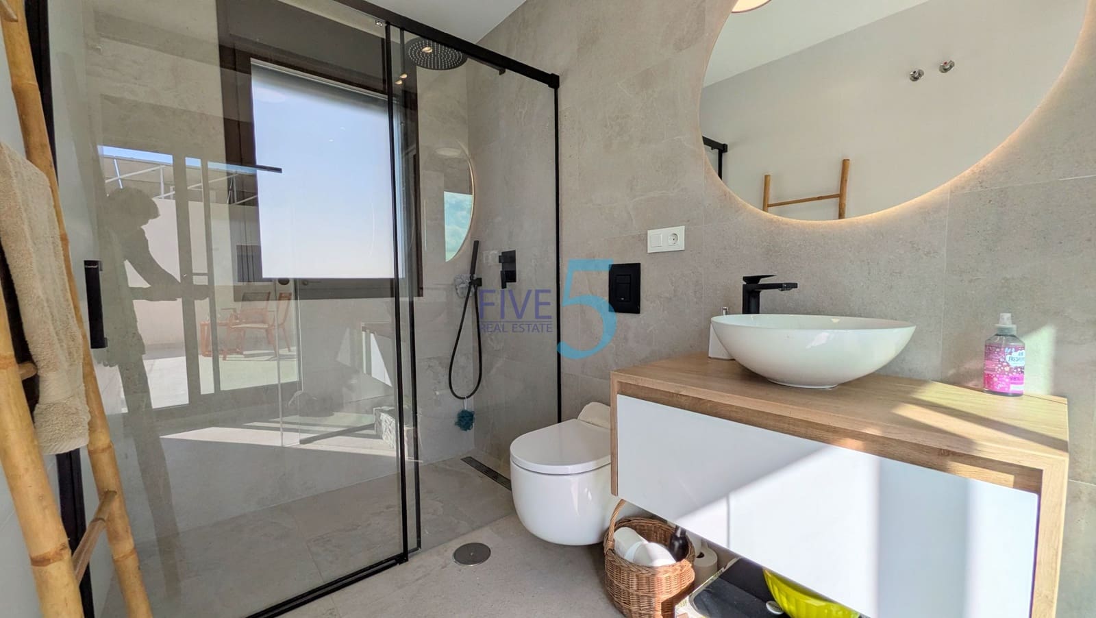 3 bedroom Villa for sale in Algorfa with pool garage - € 610,000 (Ref: 10185974)