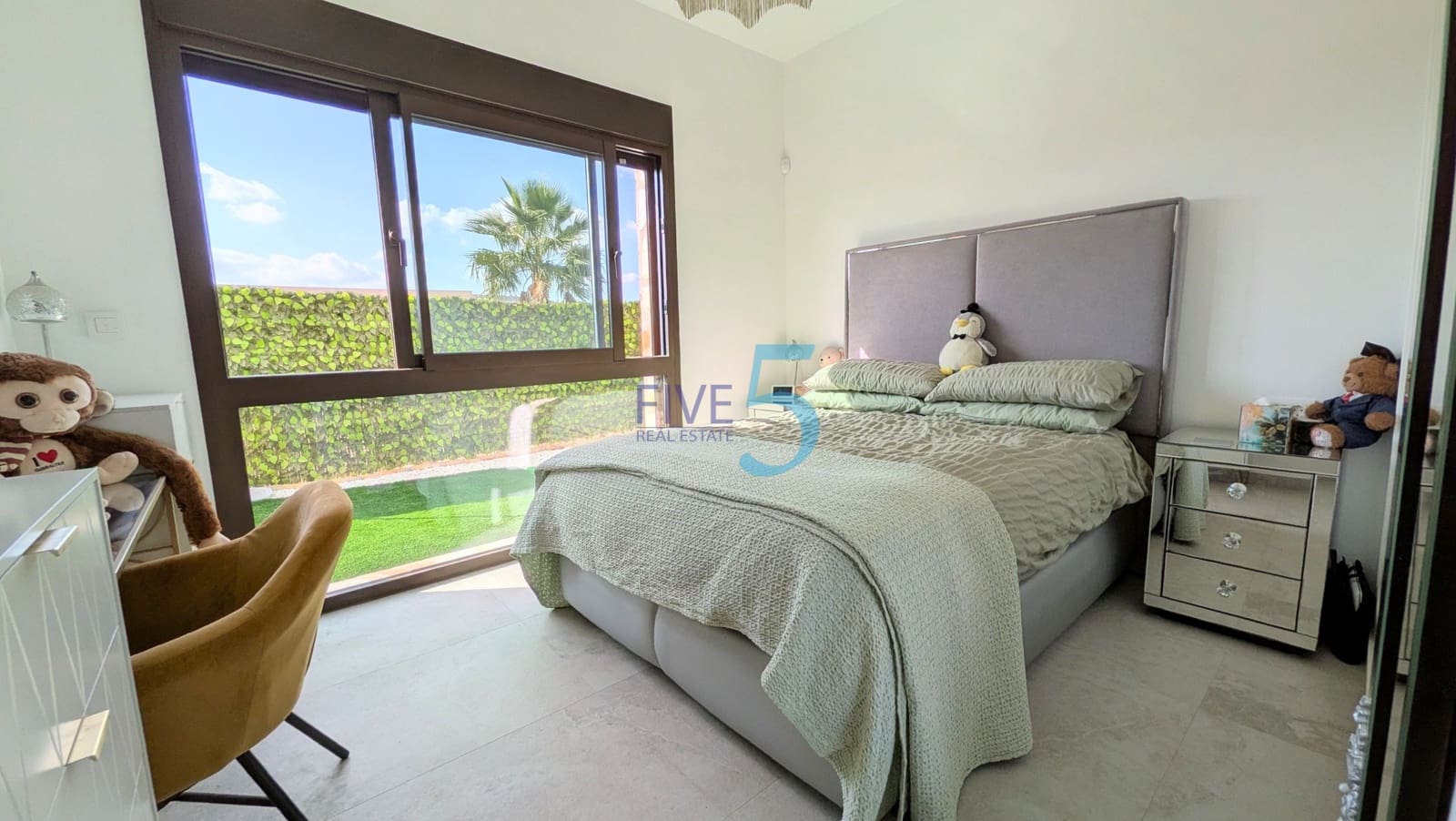 3 bedroom Villa for sale in Algorfa with pool garage - € 610,000 (Ref: 10185974)
