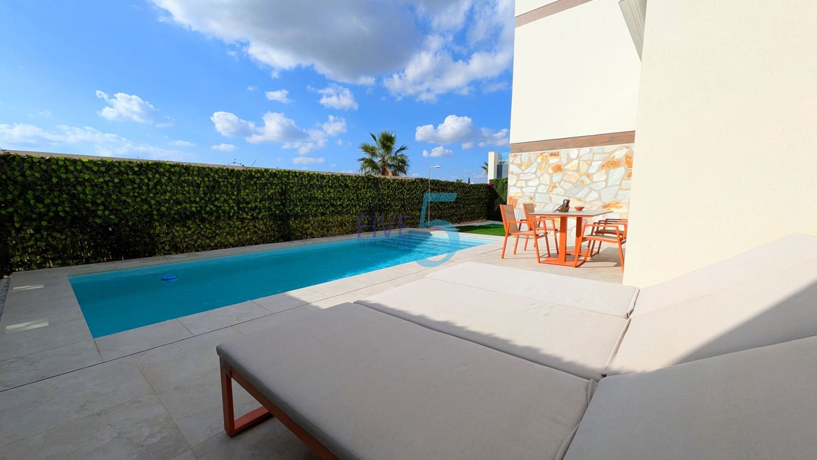 3 bedroom Villa for sale in Algorfa with pool garage - € 610,000 (Ref: 10185974)