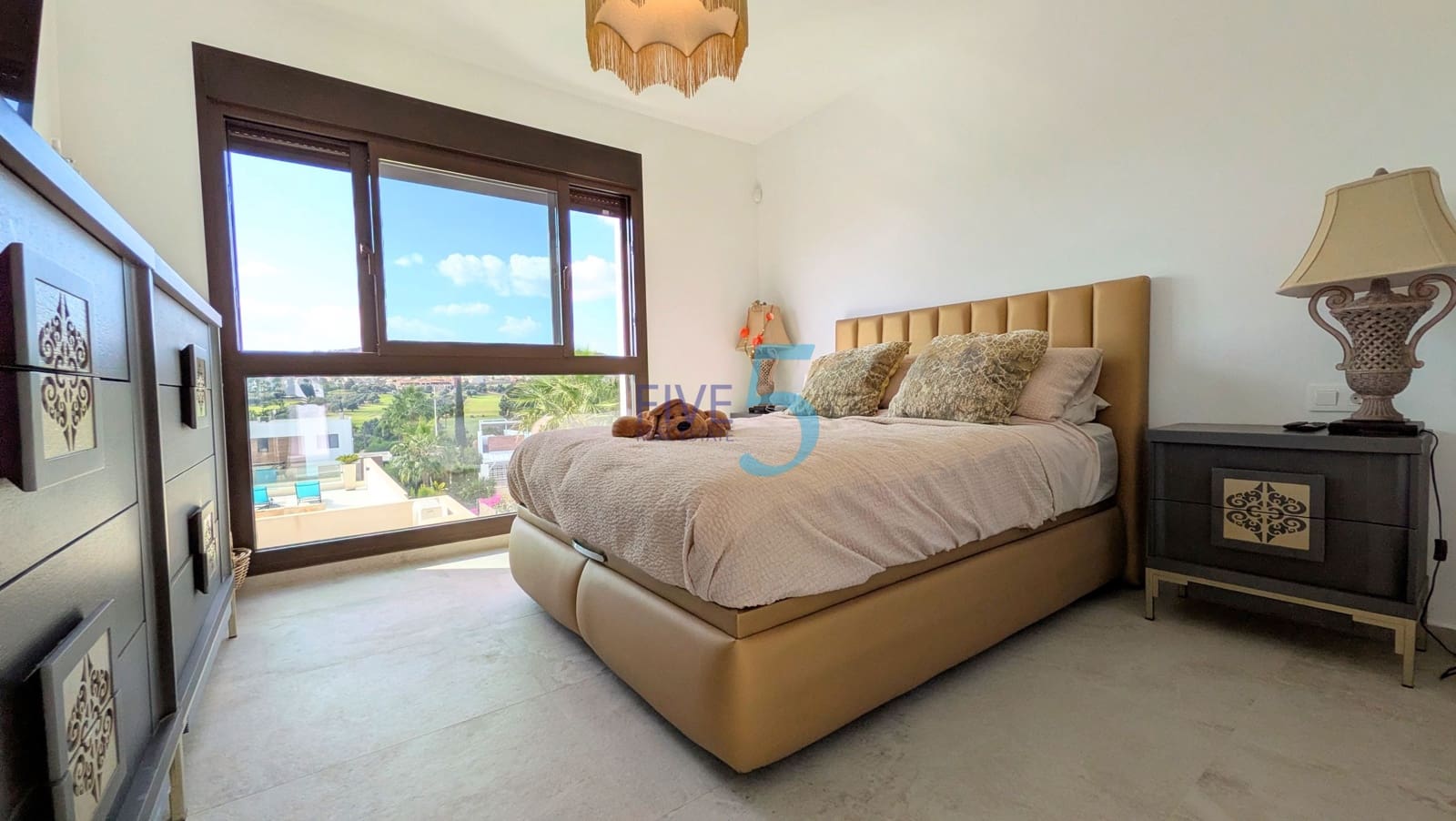 3 bedroom Villa for sale in Algorfa with pool garage - € 610,000 (Ref: 10185974)