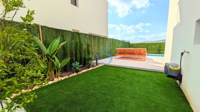 3 bedroom Villa for sale in Algorfa with pool garage - € 610,000 (Ref: 10185974)