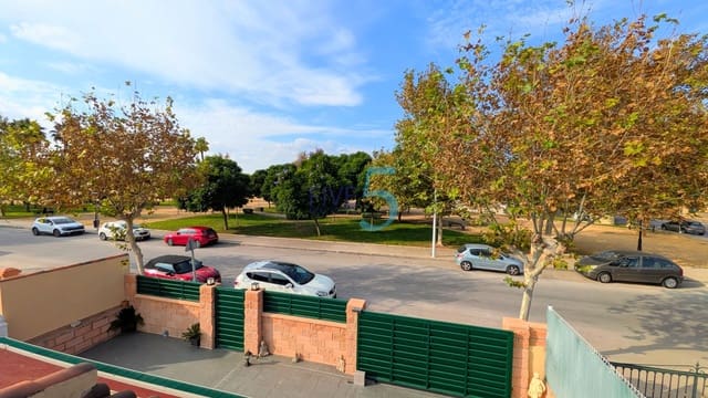 3 quarto Moradia Geminada para venda em Almoradí com piscina garagem - 249 995 € (Ref: 10187643)