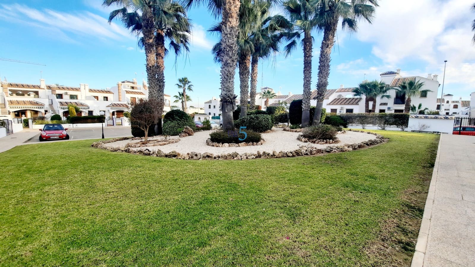 2 sovrum Hus till salu i Villamartin med pool garage - 225 000 € (Ref: 6205013)