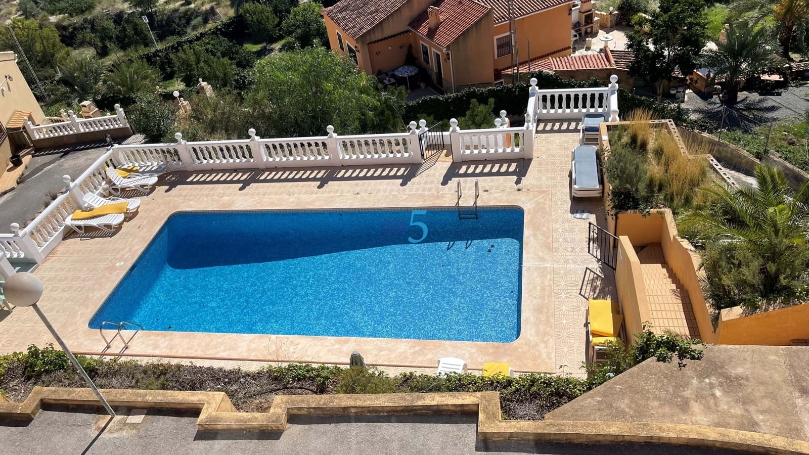 3 bedroom Townhouse for sale in Orxeta with pool garage € 180,000 (Ref 6205175)