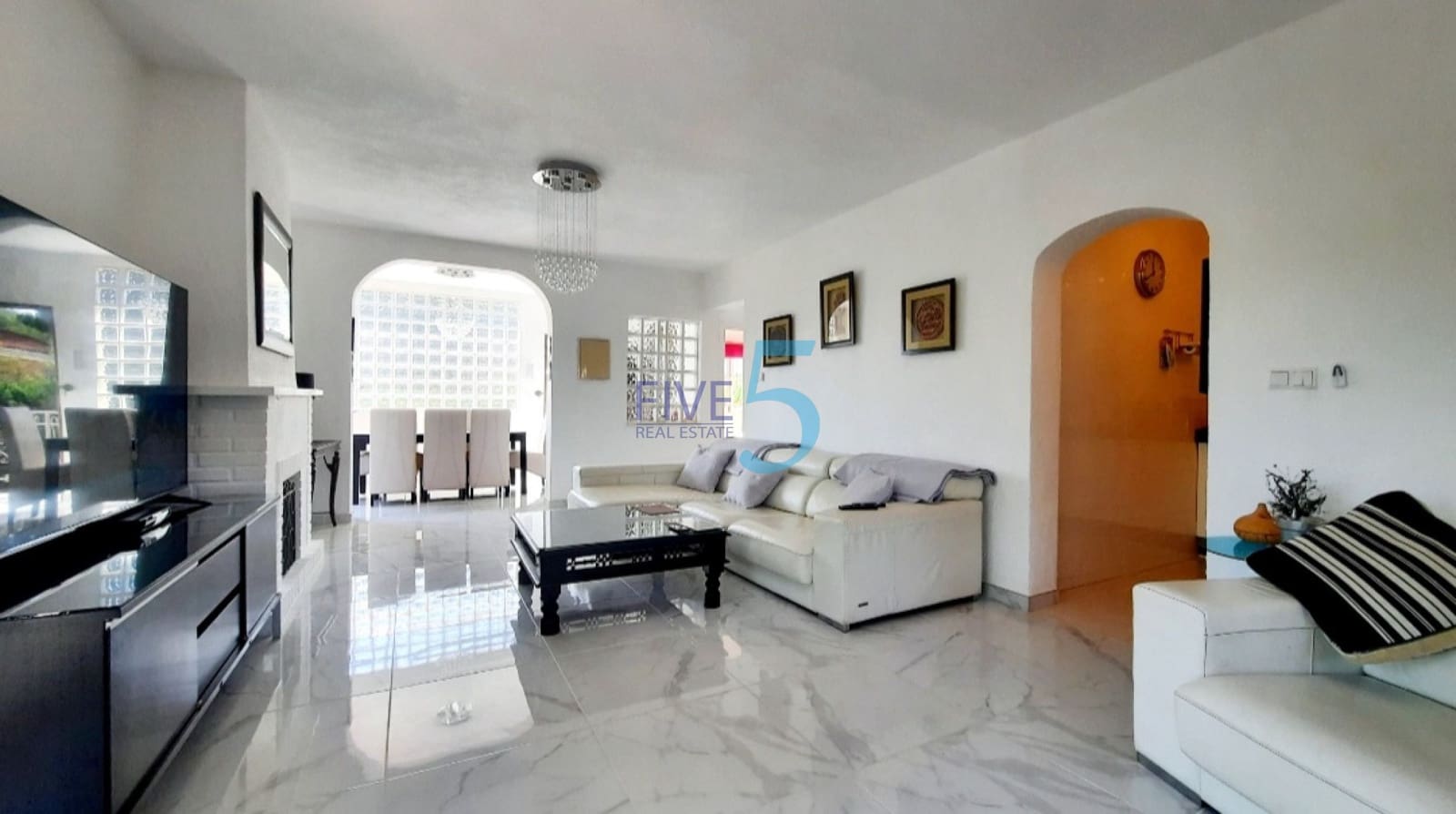 5 sovrum Villa till salu i Pinar de Campoverde med pool garage - 395 000 € (Ref: 6205270)