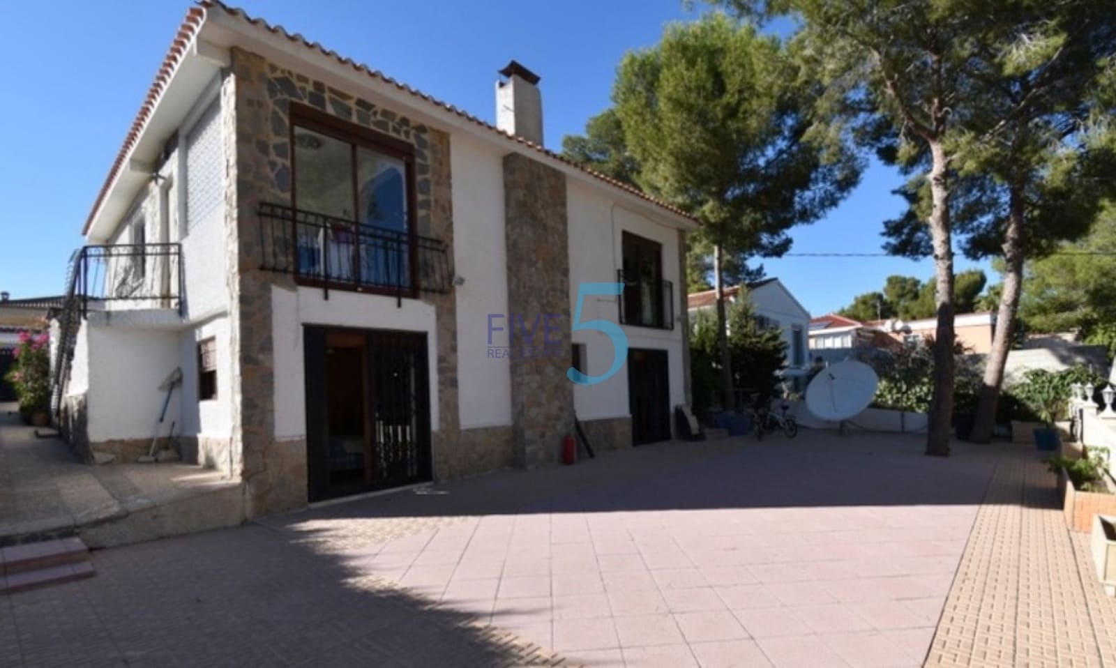 5 sovrum Villa till salu i Pinar de Campoverde med pool garage - 395 000 € (Ref: 6205270)