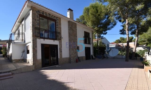 5 sovrum Villa till salu i Pinar de Campoverde, Pilar de la Horadada med pool garage - 395 000 € (Ref: 6205270)