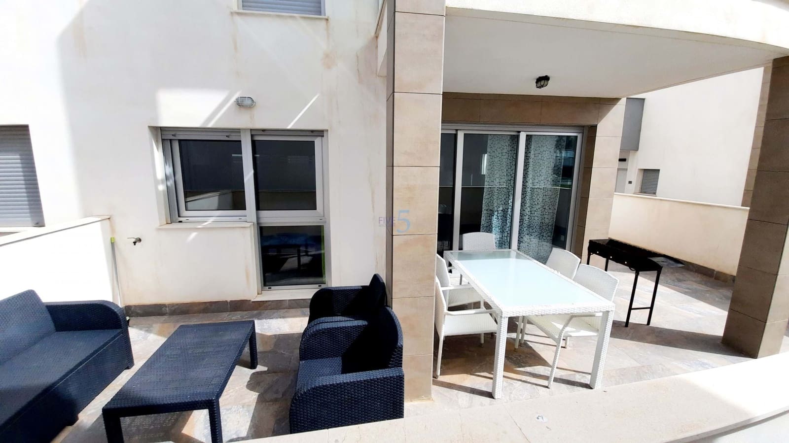 2 soveværelse Lejlighed til salg i Orihuela Costa med swimmingpool garage - € 245.000 (Ref: 6551896)
