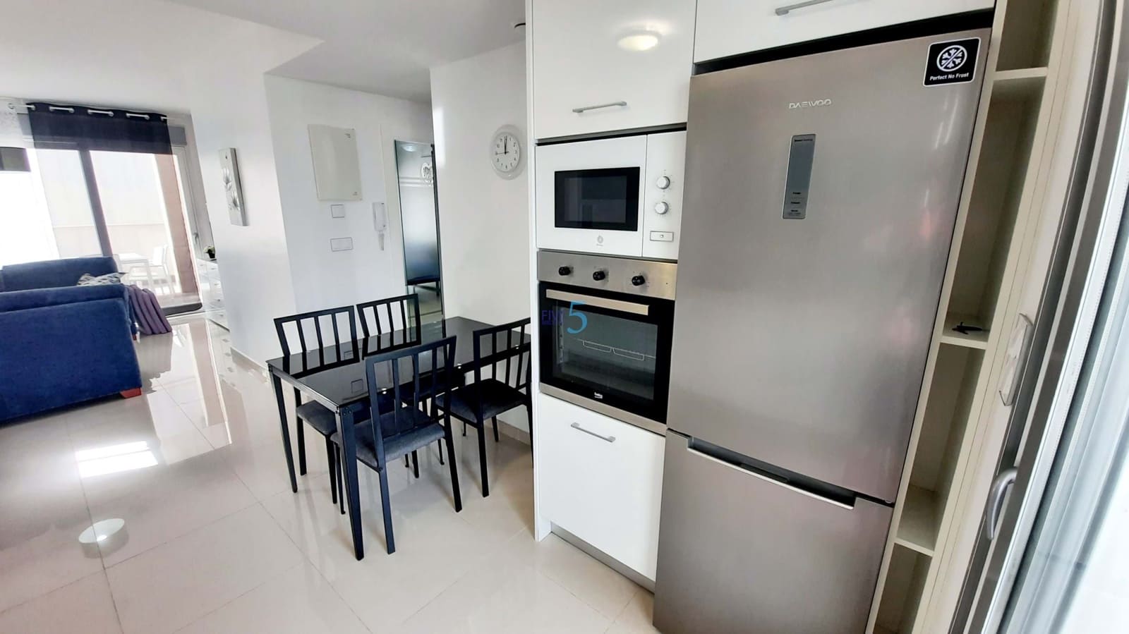 2 soveværelse Lejlighed til salg i Orihuela Costa med swimmingpool garage - € 245.000 (Ref: 6551896)