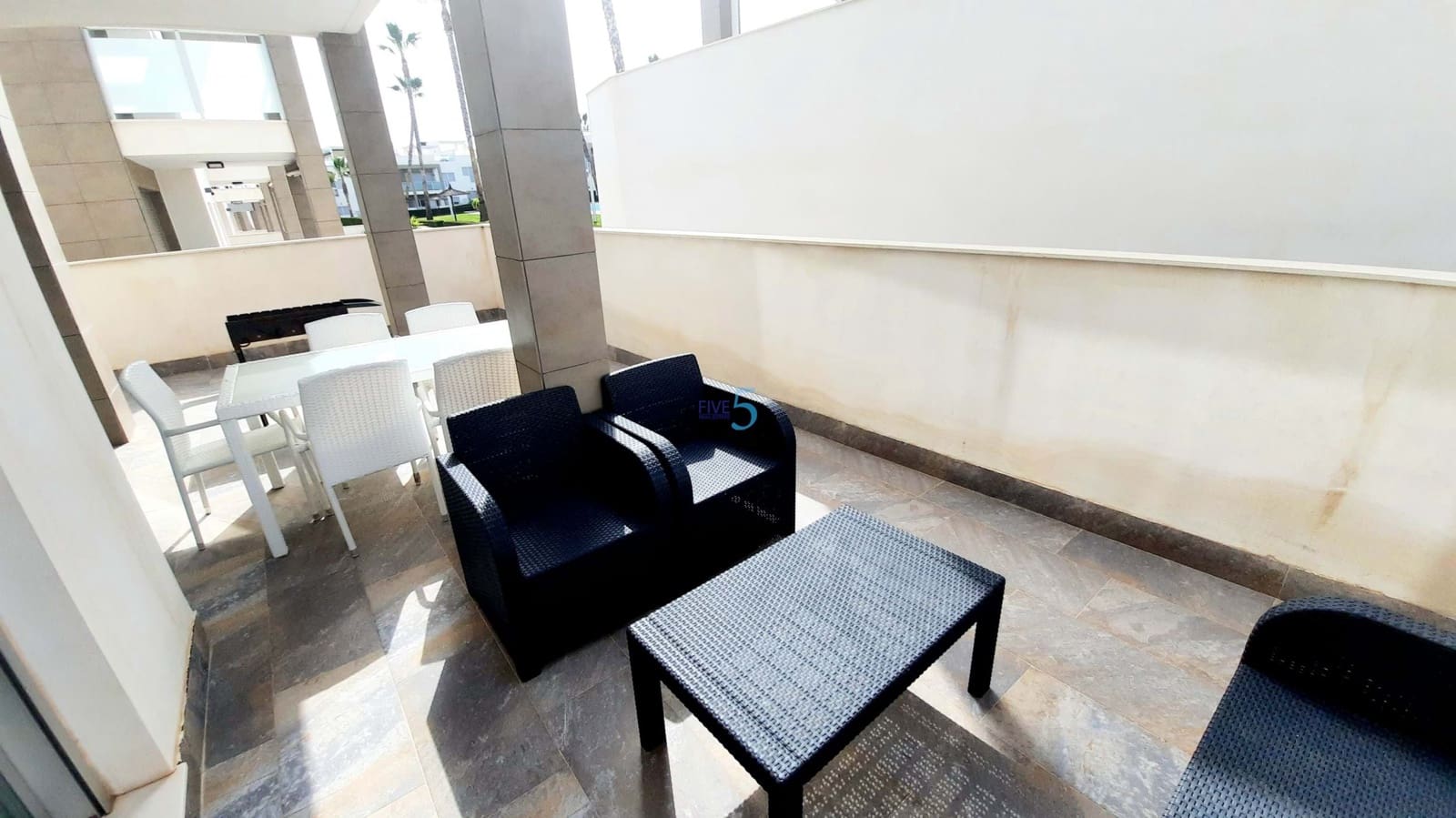 2 soveværelse Lejlighed til salg i Orihuela Costa med swimmingpool garage - € 245.000 (Ref: 6551896)