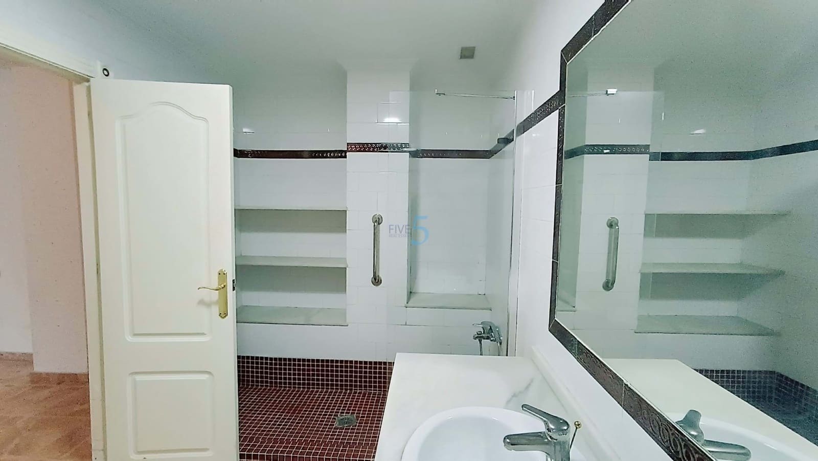 5 soverom Leilighet til salgs i Torrevieja - € 280 000 (Ref: 7505193)