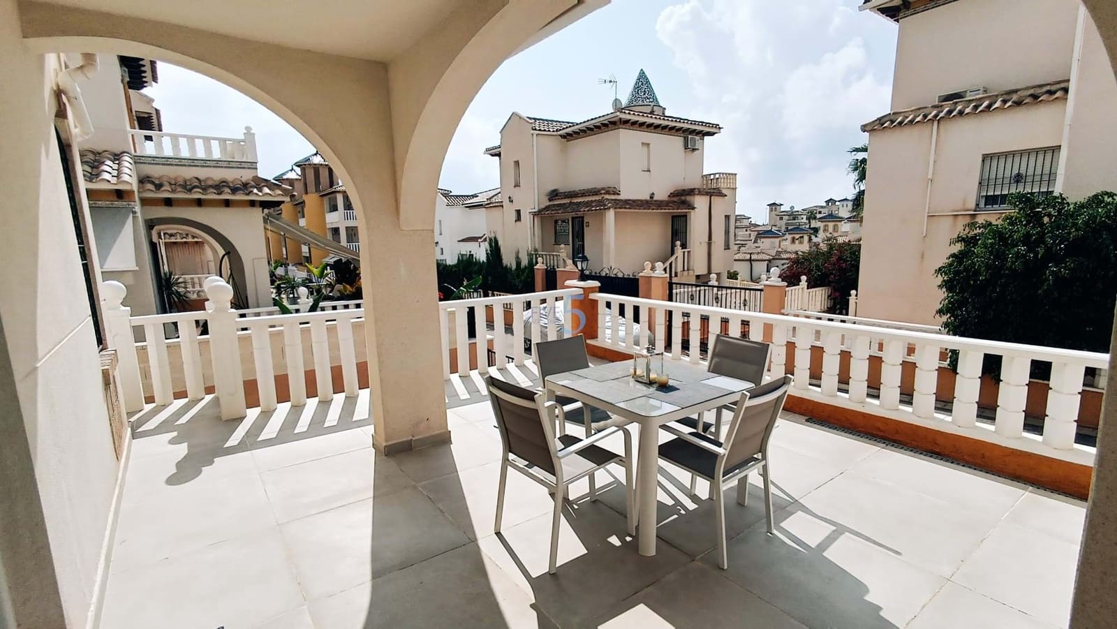 3 soverom Hus til salgs i Orihuela Costa med svømmebasseng - € 225 000 (Ref: 7593062)