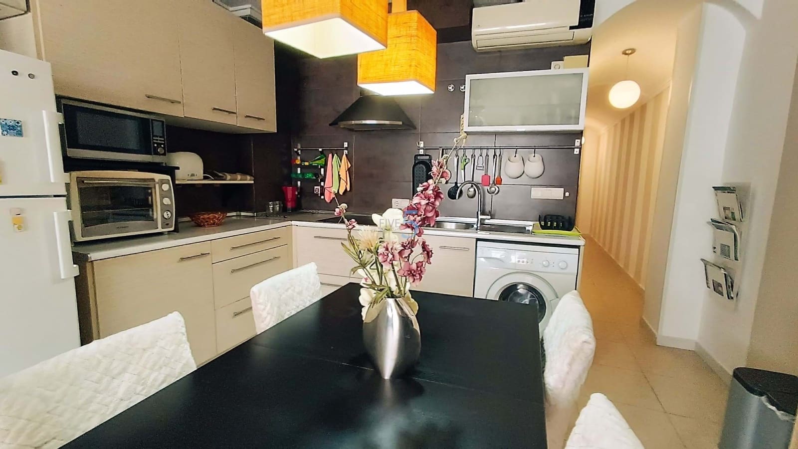 2 quarto Apartamento para venda em Torrevieja com garagem - 189 000 € (Ref: 7596359)