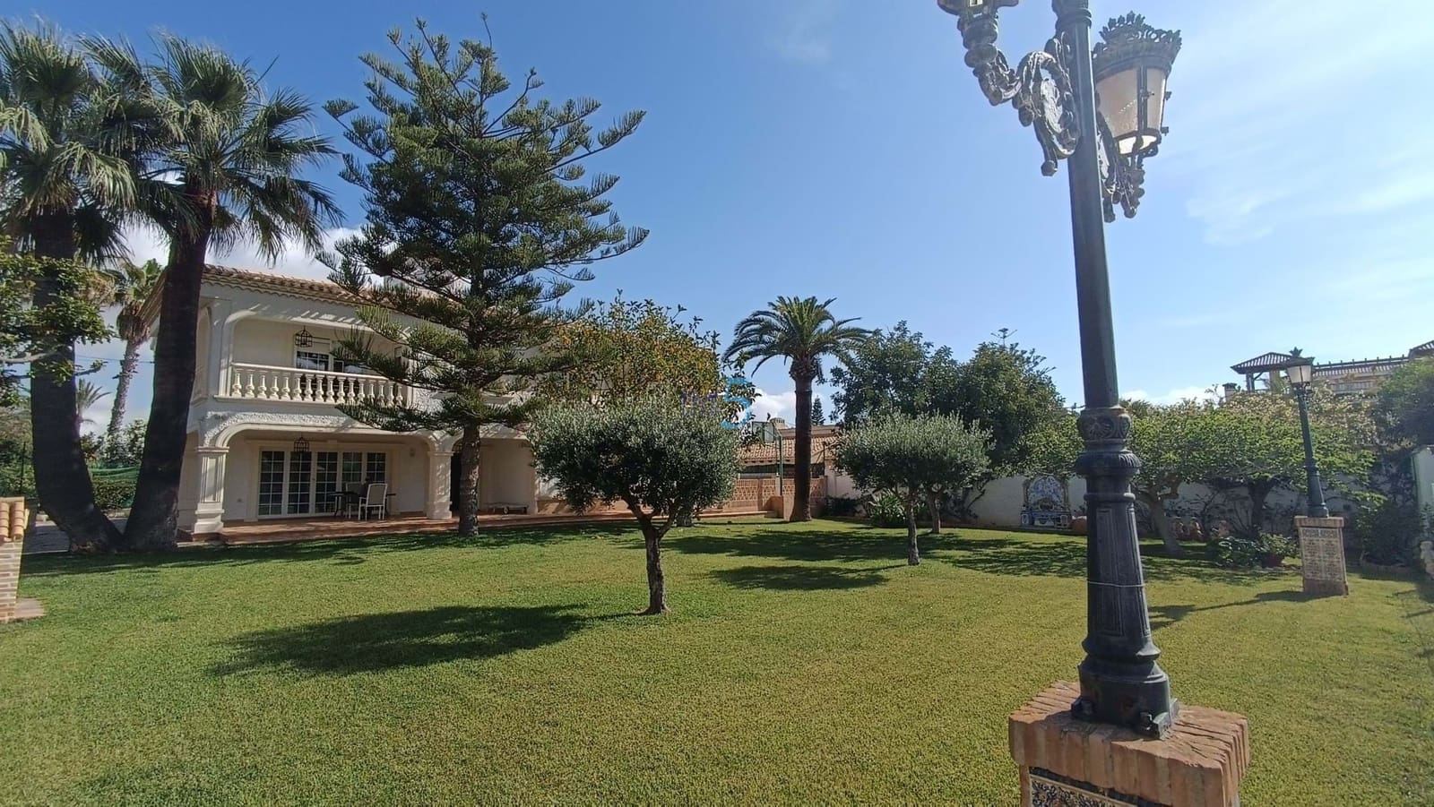 6 sypialnia Willa na sprzedaż w Cabo Roig z basenem garażem - 1 490 000 € (Ref: 7617382)