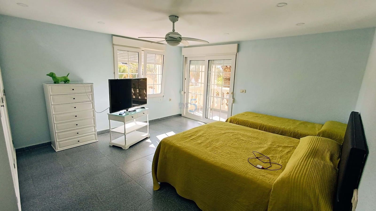 6 sypialnia Willa na sprzedaż w Cabo Roig z basenem garażem - 1 490 000 € (Ref: 7617382)