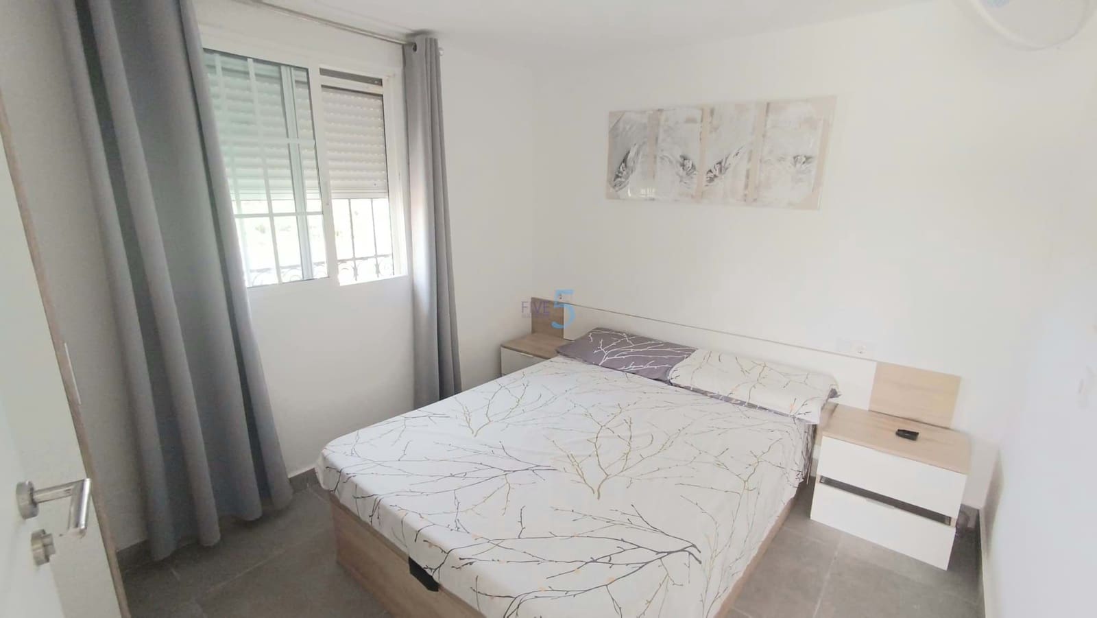 8 bedroom Villa for sale in Rojales with pool garage - € 400,000 (Ref: 7736951)