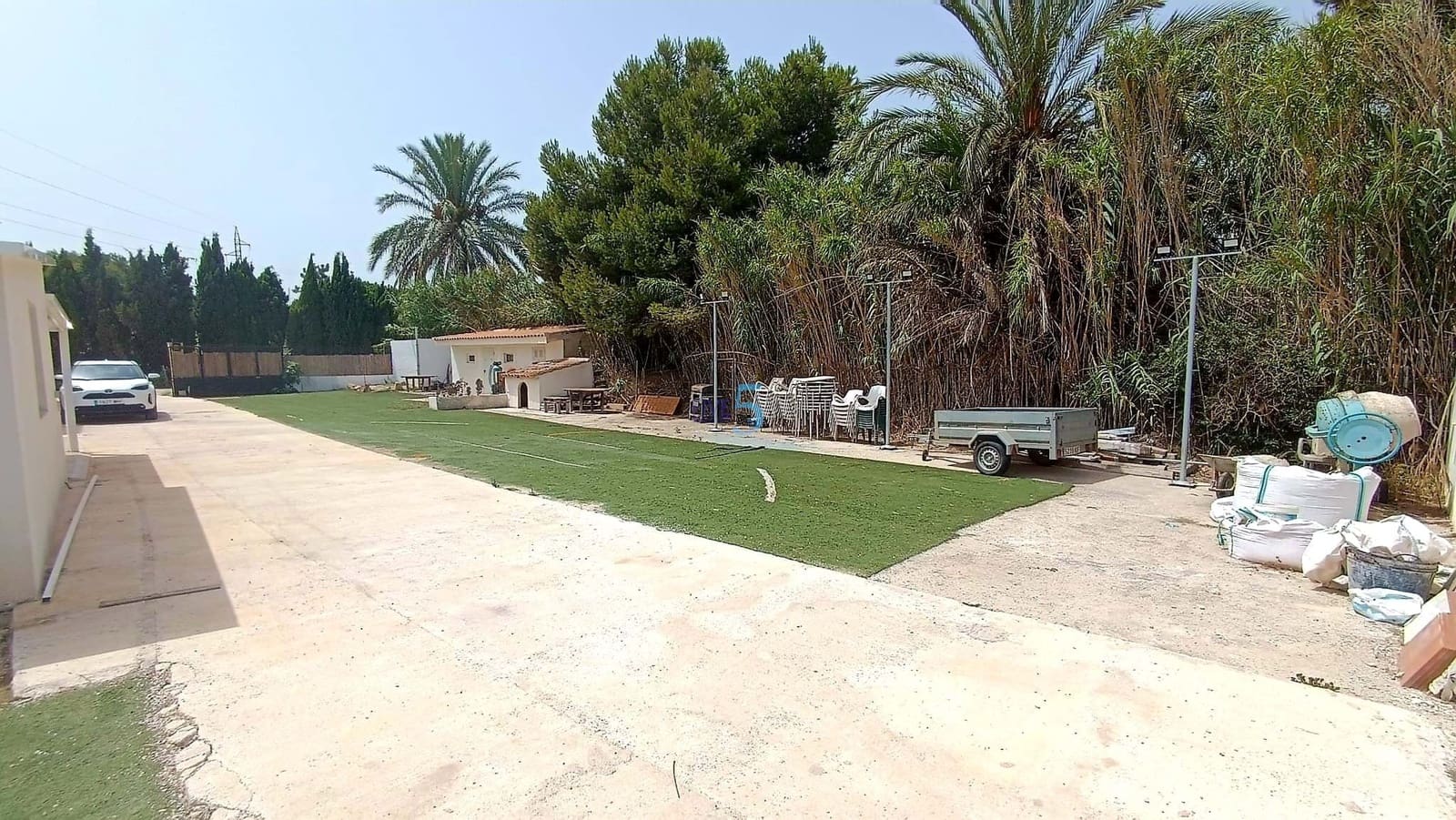8 bedroom Villa for sale in Rojales with pool garage - € 400,000 (Ref: 7736951)