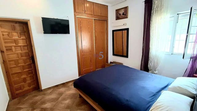 8 chambre Villa/Maison à vendre à Rojales avec piscine garage - 400 000 € (Ref: 7736951)