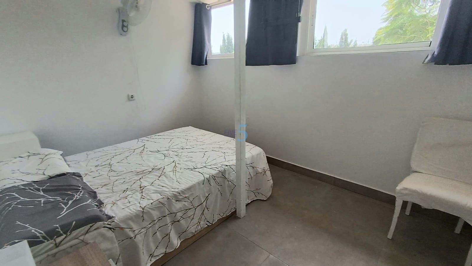 8 bedroom Villa for sale in Rojales with pool garage - € 400,000 (Ref: 7736951)