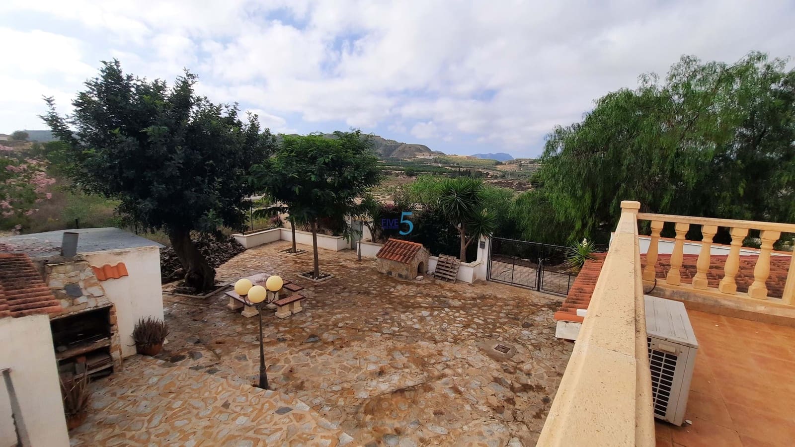 4 sypialnia Willa na sprzedaż w Canada de San Pedro z basenem garażem - 265 000 € (Ref: 7836646)