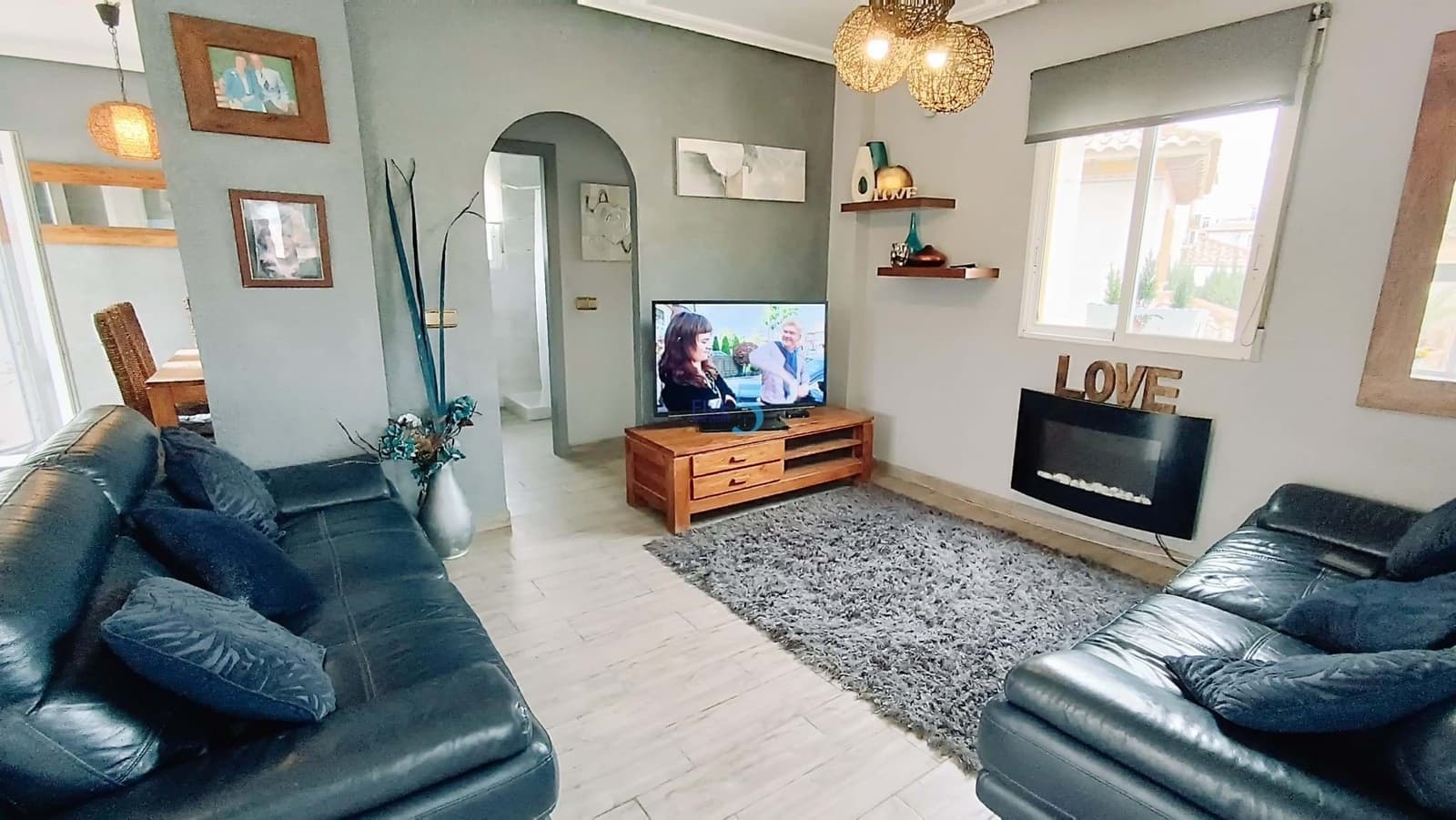 4 sypialnia Willa na sprzedaż w La Zenia z basenem garażem - 399 000 € (Ref: 8088556)