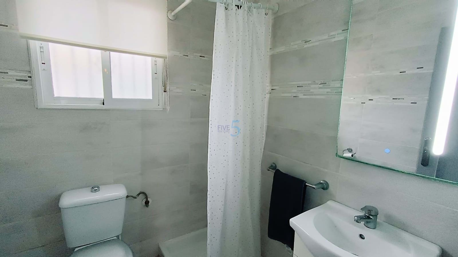 4 sypialnia Willa na sprzedaż w La Zenia z basenem garażem - 399 000 € (Ref: 8088556)