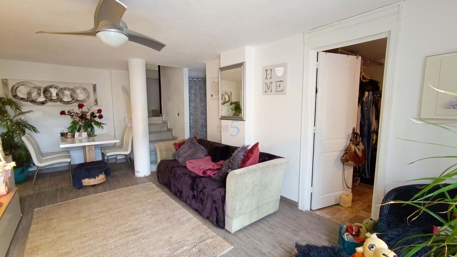 4 sypialnia Willa na sprzedaż w La Zenia z basenem garażem - 399 000 € (Ref: 8088556)