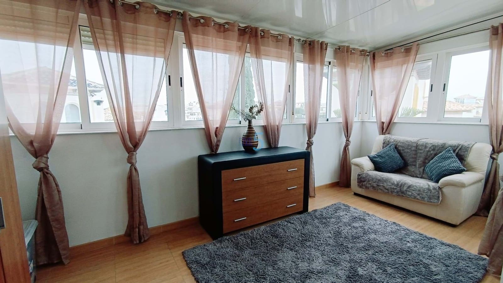 4 sypialnia Willa na sprzedaż w La Zenia z basenem garażem - 399 000 € (Ref: 8088556)