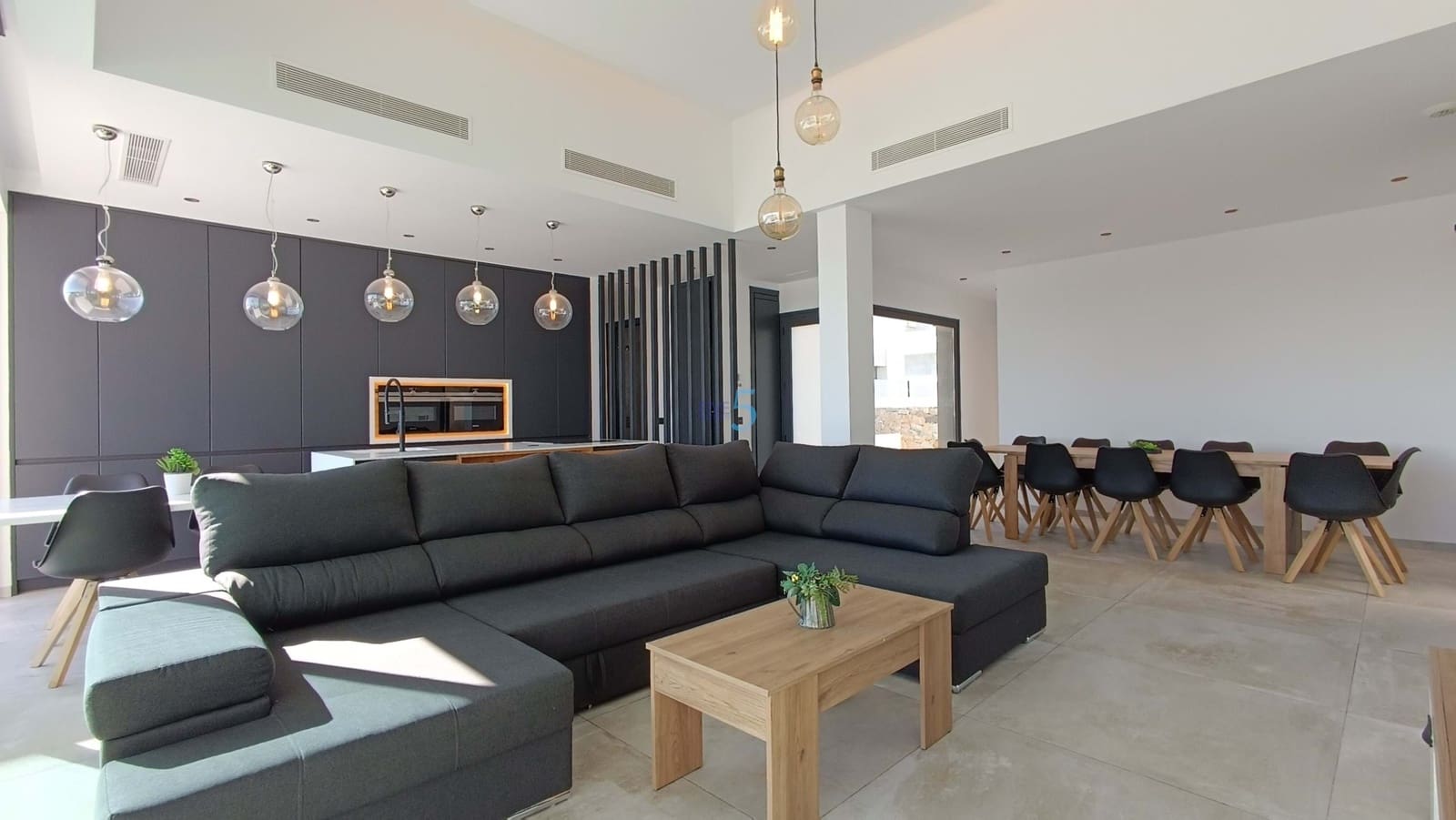 4 quarto Moradia para venda em Ciudad Quesada com piscina garagem - 740 000 € (Ref: 8134167)