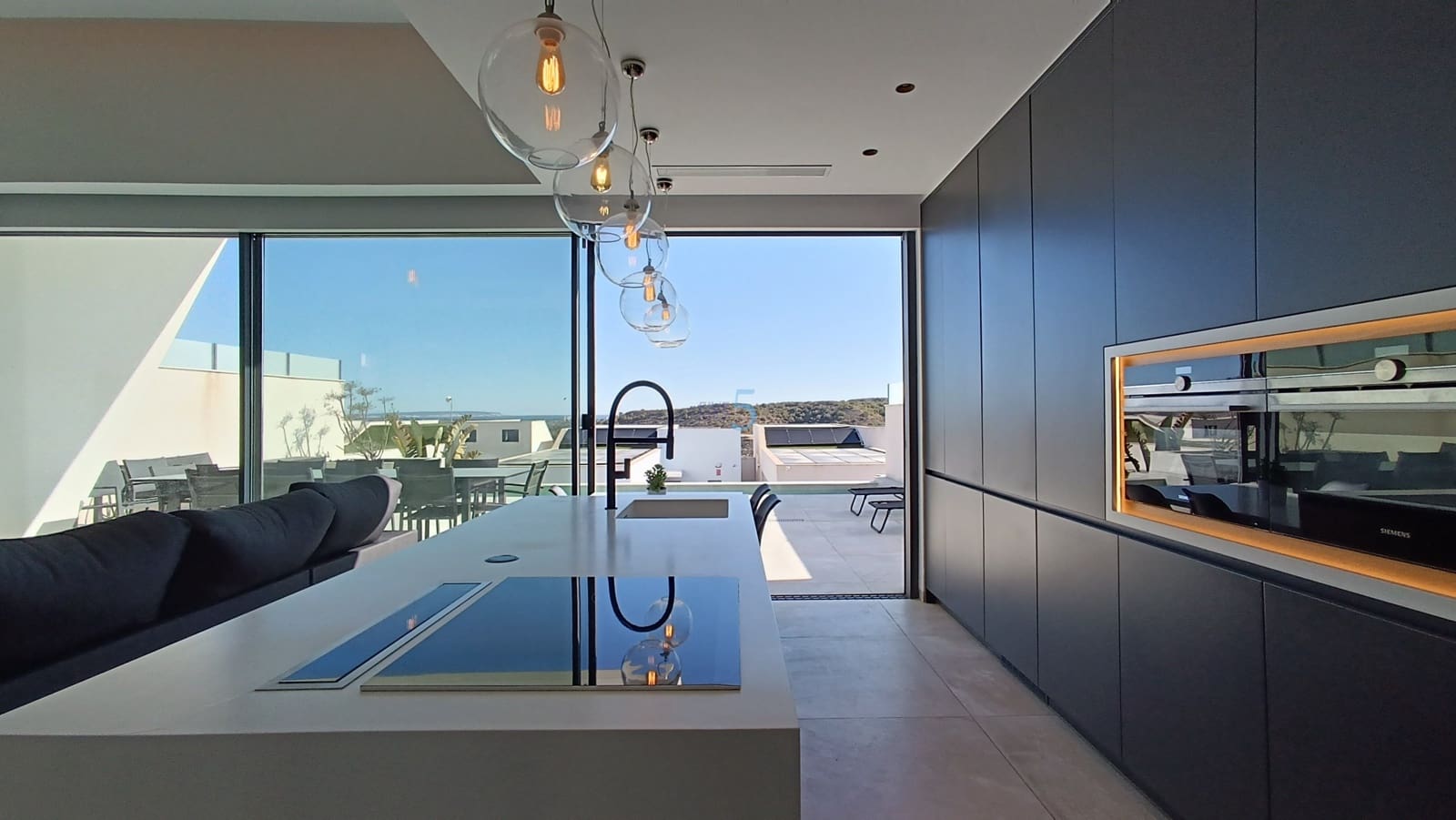 4 quarto Moradia para venda em Ciudad Quesada com piscina garagem - 740 000 € (Ref: 8134167)