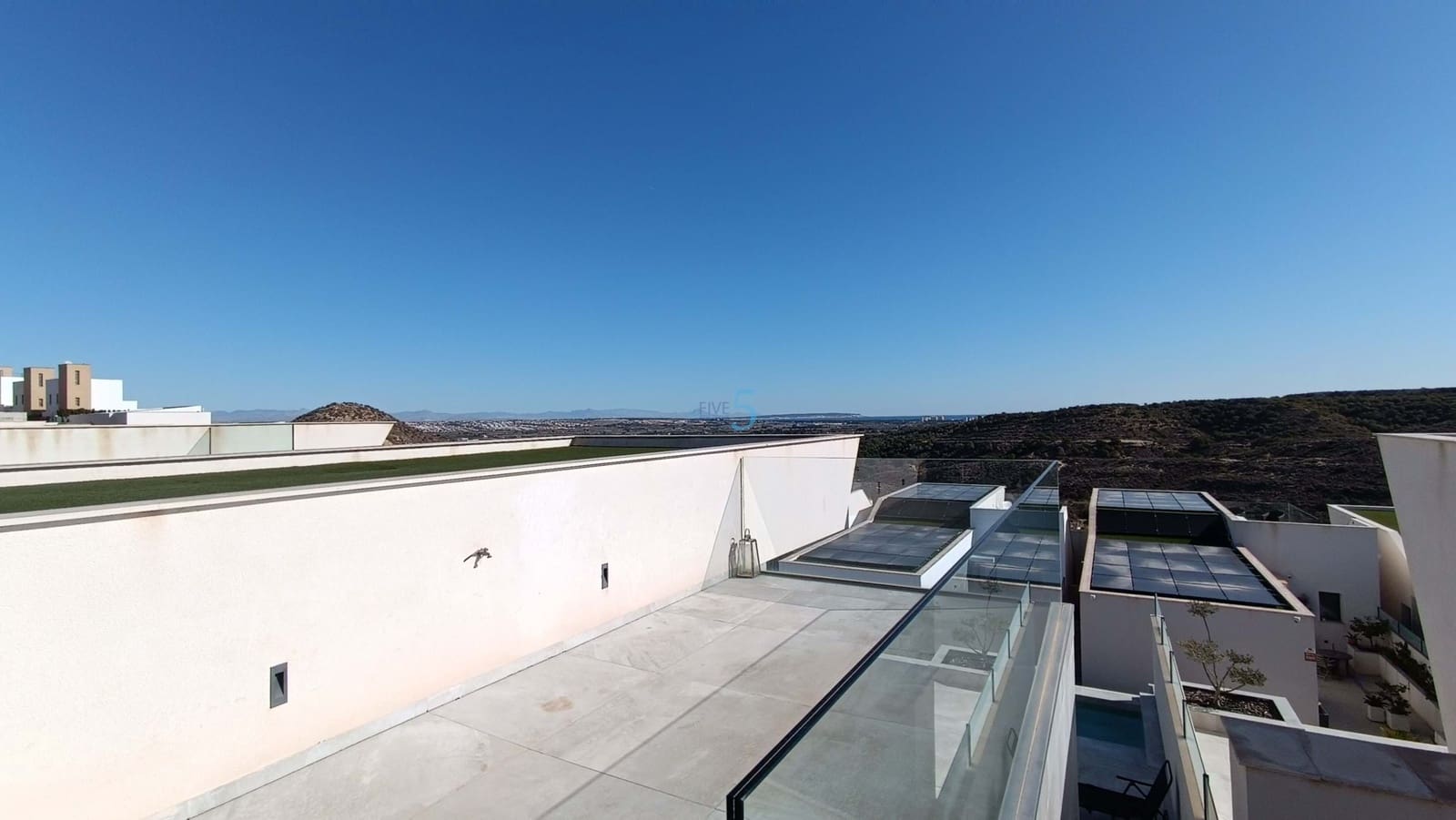 4 quarto Moradia para venda em Ciudad Quesada com piscina garagem - 740 000 € (Ref: 8134167)