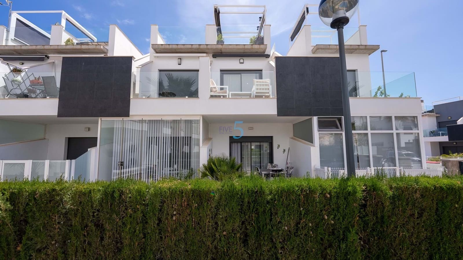 Studio til salg i Pilar de la Horadada med swimmingpool garage - € 130.000 (Ref: 8207881)