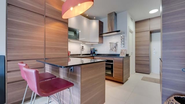 Estúdio para venda em Pilar de la Horadada com piscina garagem - 130 000 € (Ref: 8207881)