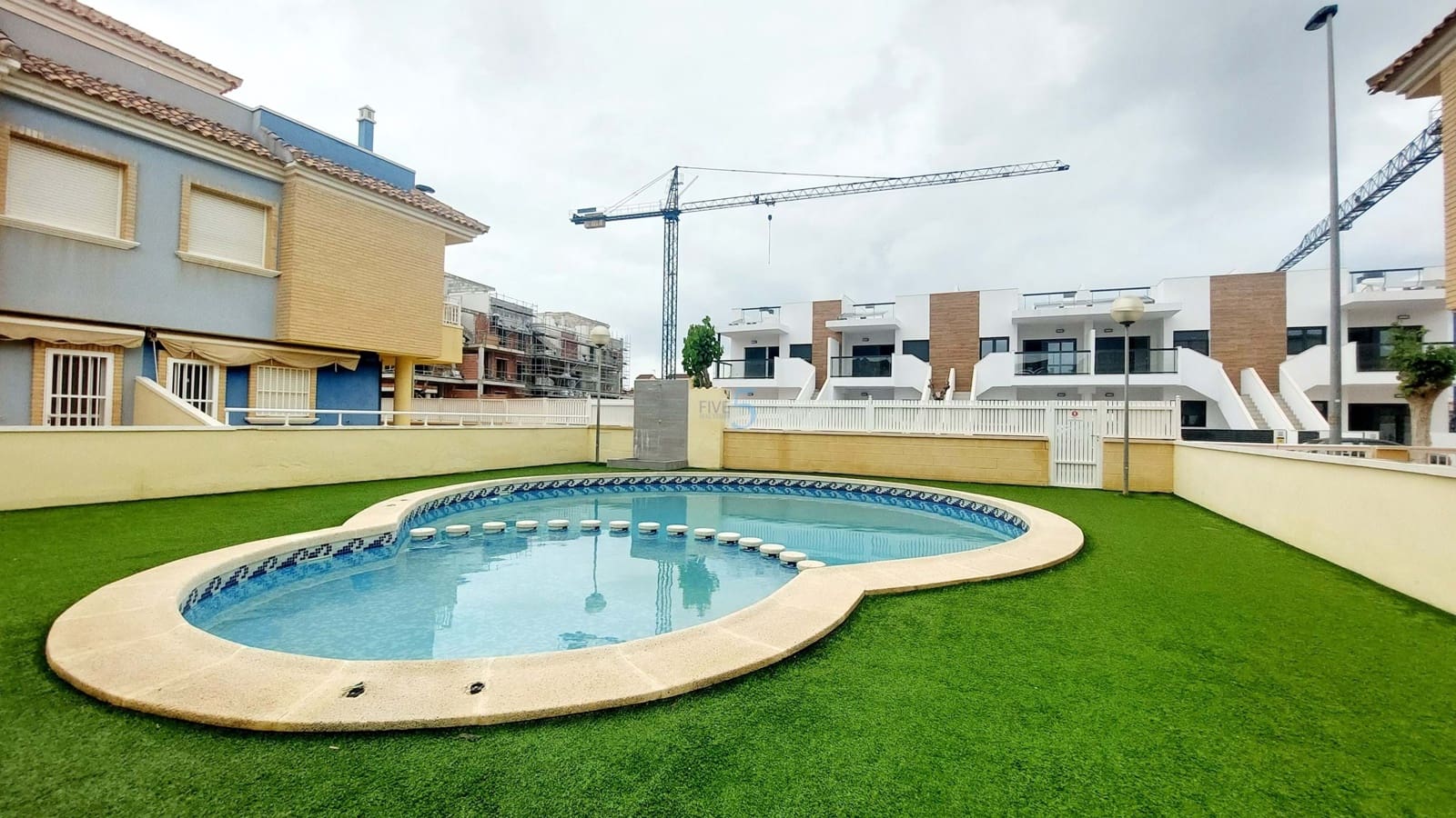 2 bedroom Apartment for sale in Torre de la Horadada with pool garage - € 225,000 (Ref: 8253076)