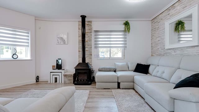 4 soveværelse Villa til salg i Pinar de Campoverde, Pilar de la Horadada med swimmingpool - € 359.950 (Ref: 8296909)