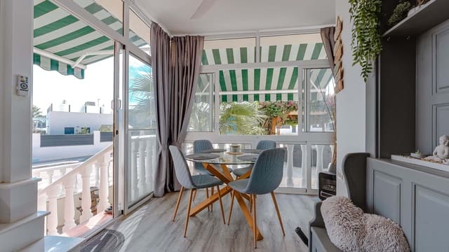 4 soveværelse Villa til salg i Pinar de Campoverde, Pilar de la Horadada med swimmingpool - € 359.950 (Ref: 8296909)