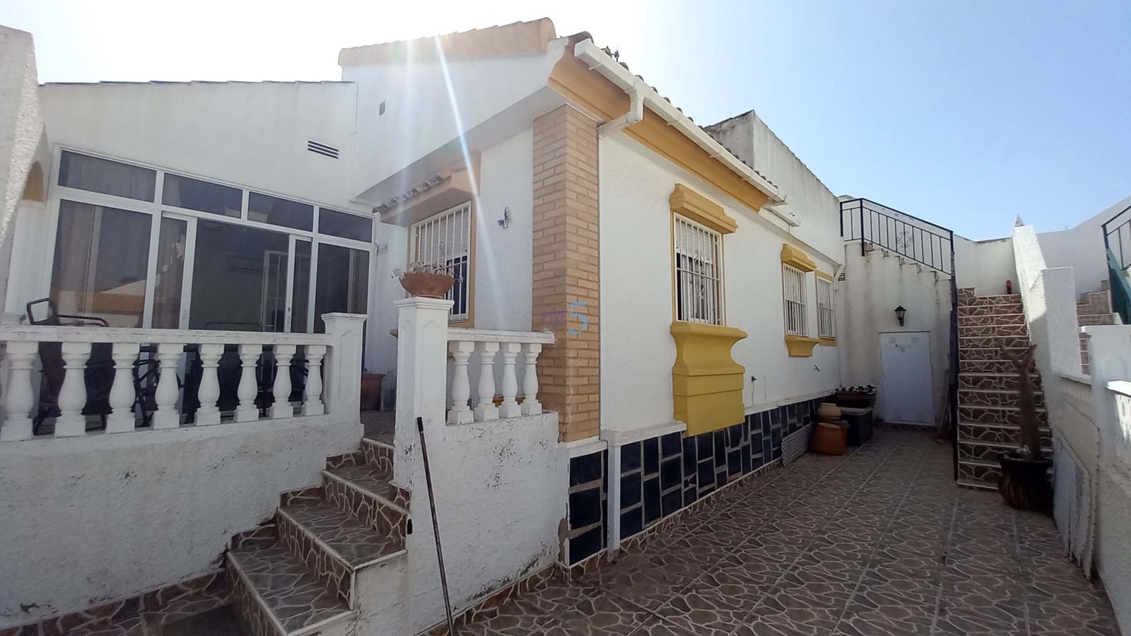 2 quarto Bungalow para venda em Guardamar del Segura com piscina garagem - 125 000 € (Ref: 8318738)