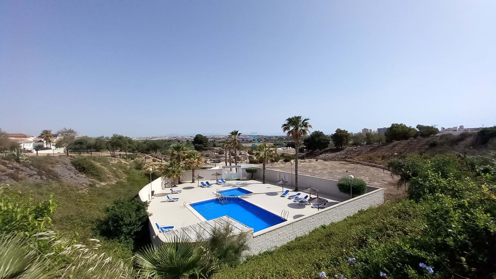 2 quarto Bungalow para venda em Guardamar del Segura com piscina garagem - 125 000 € (Ref: 8318738)